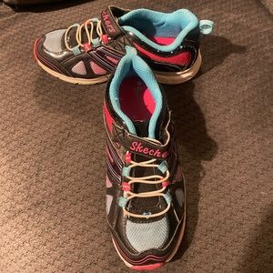 Little girls sneakers